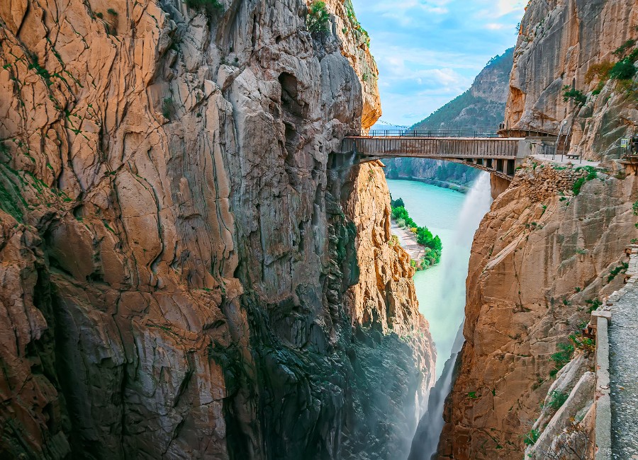 Grup AVA oferta Ronda, Costa del Sol y Caminito del Rey